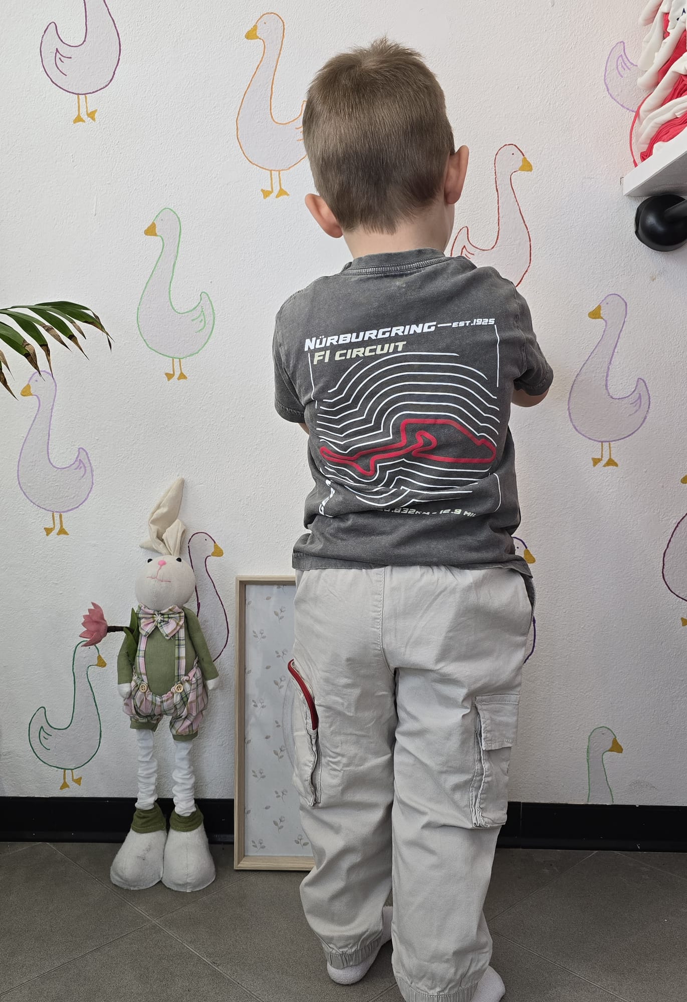T-shirt circuit